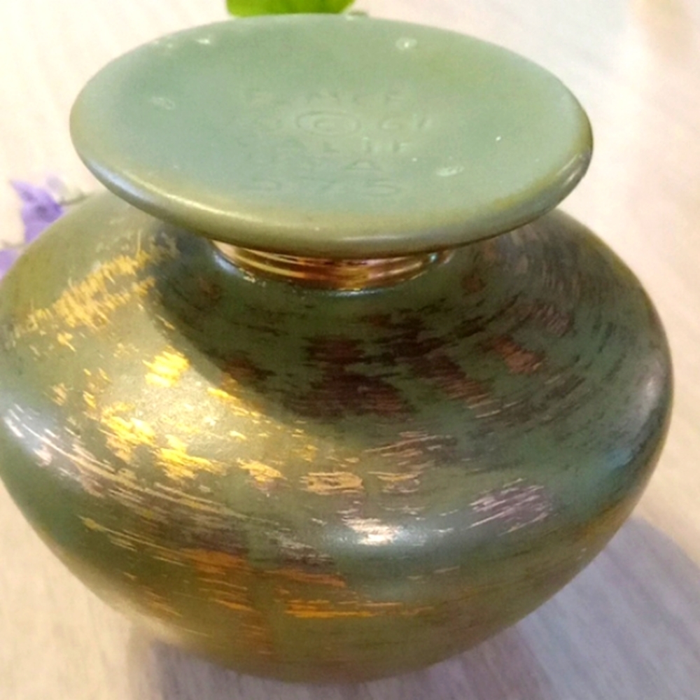 Artisan Bronze Vase - Picture 3 of 4